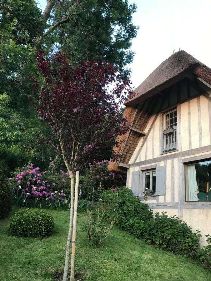 Bed and Breakfast Les Chaumieres Du Pays D'Auge Le Breuil-en-Auge Экстерьер фото