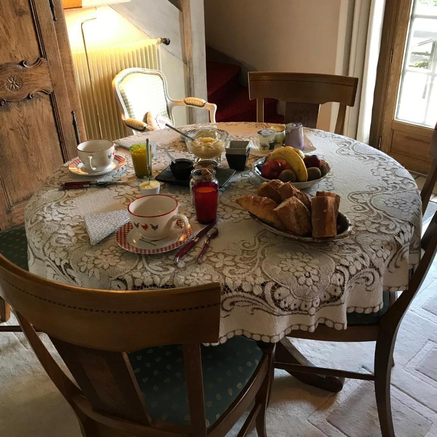 Bed and Breakfast Les Chaumieres Du Pays D'Auge Le Breuil-en-Auge Экстерьер фото