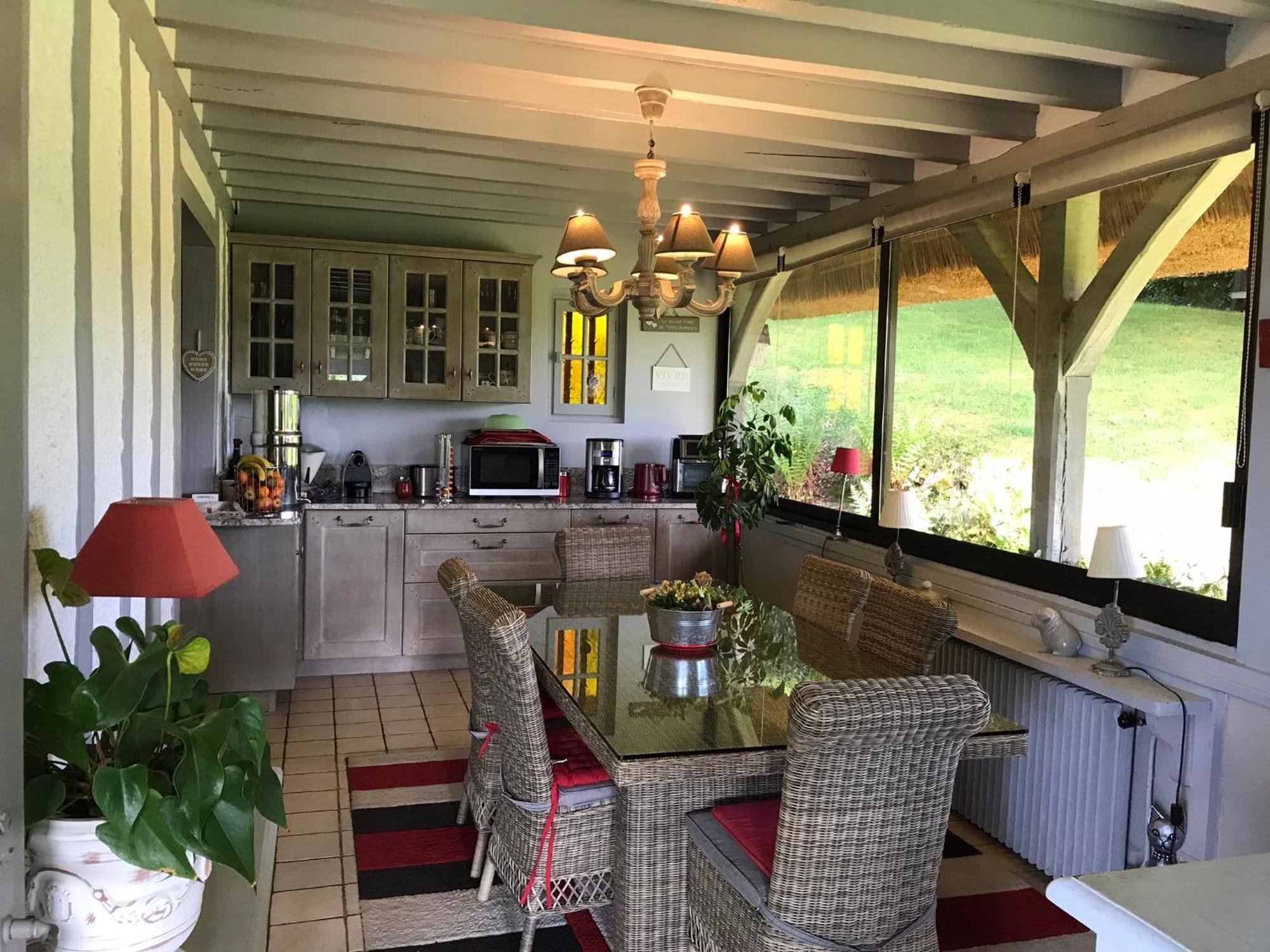 Bed and Breakfast Les Chaumieres Du Pays D'Auge Le Breuil-en-Auge Экстерьер фото